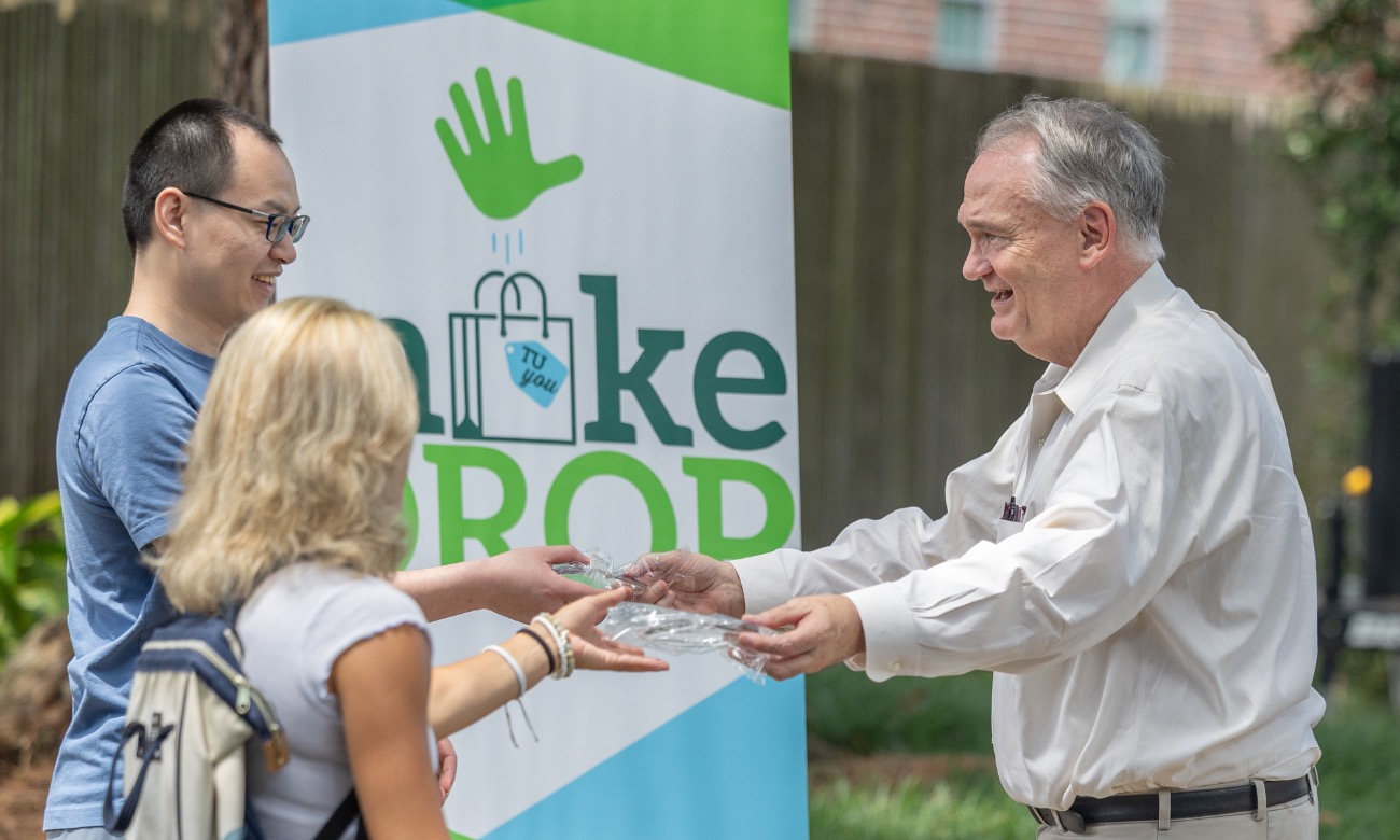 MikeDrop illustration