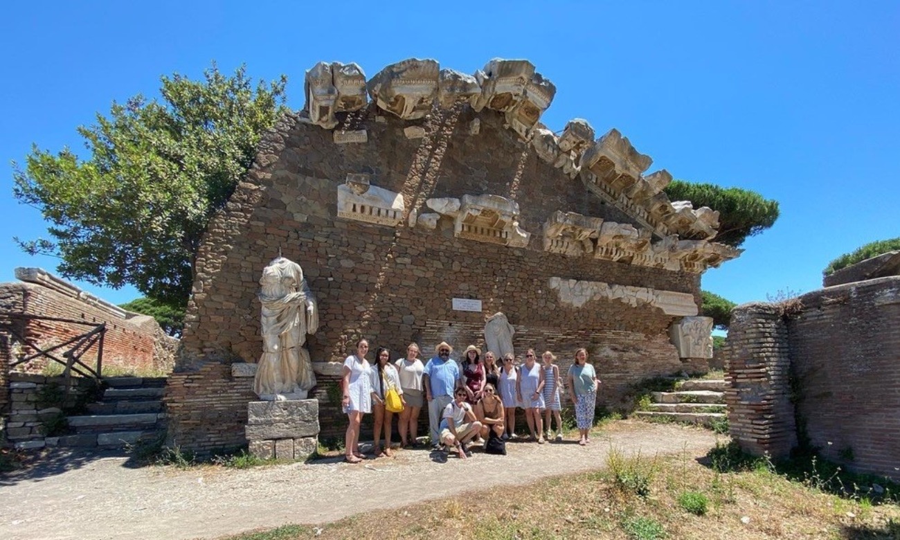 Summer Travel Courses - Information Session for all graduate students illustration