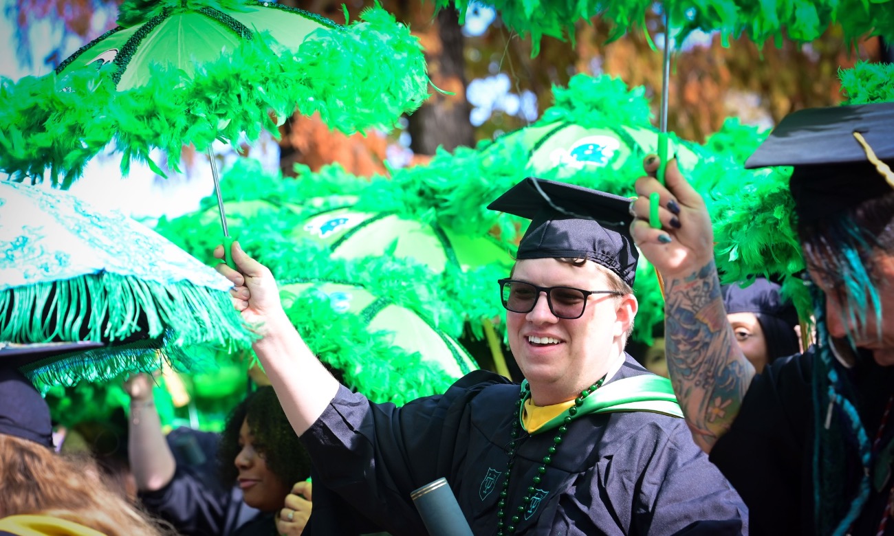 Tulane School of Social Work May 2025 Commencement illustration