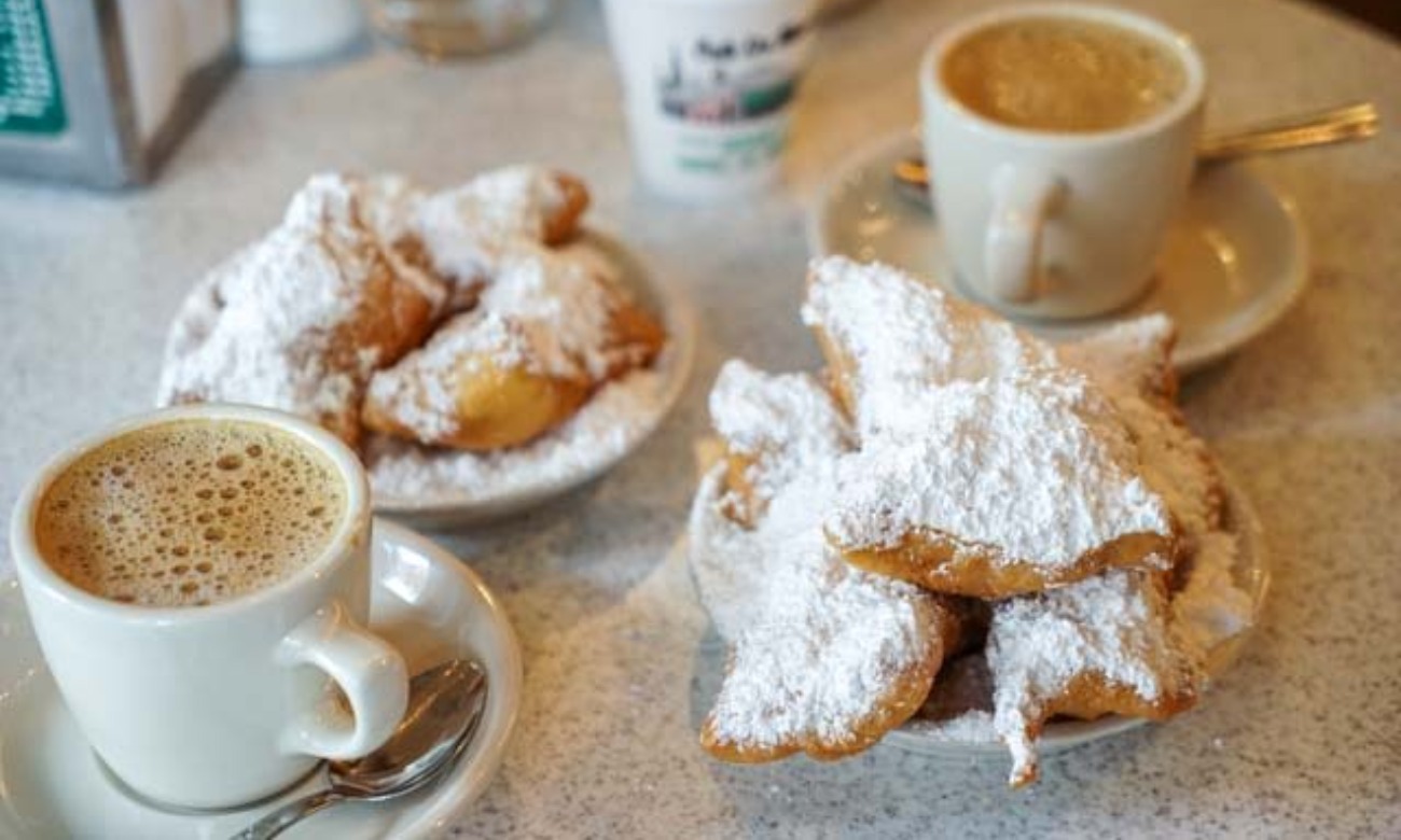 Cafe du Monde & Community Service illustration